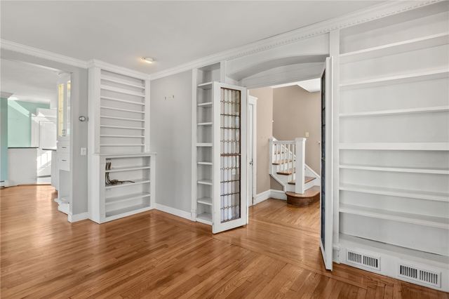 26 Fairview Avenue, Cranston, RI 02905