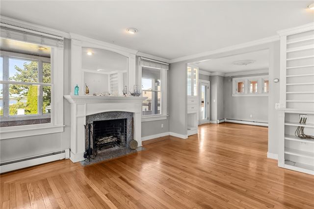 26 Fairview Avenue, Cranston, RI 02905