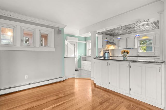 26 Fairview Avenue, Cranston, RI 02905