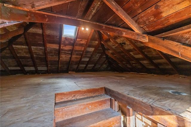 26 Fairview Avenue, Cranston, RI 02905