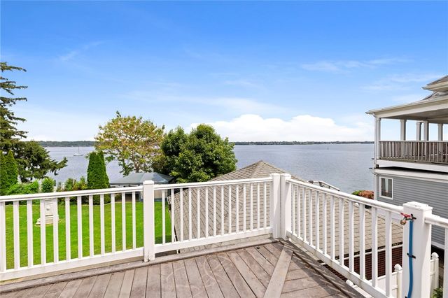 26 Fairview Avenue, Cranston, RI 02905