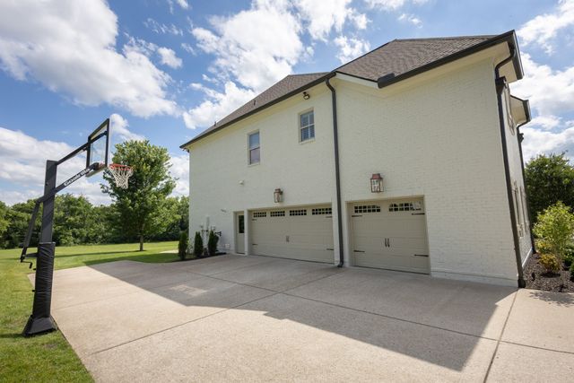 4621 Nadine Ln, Franklin, TN 37064