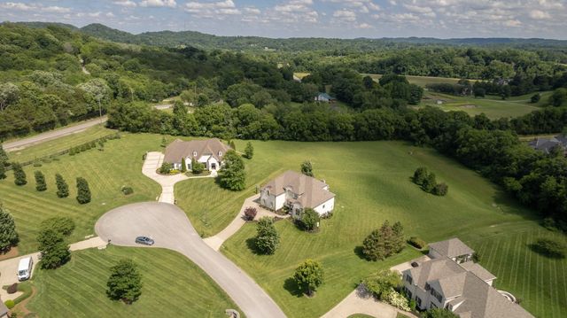 4621 Nadine Ln, Franklin, TN 37064