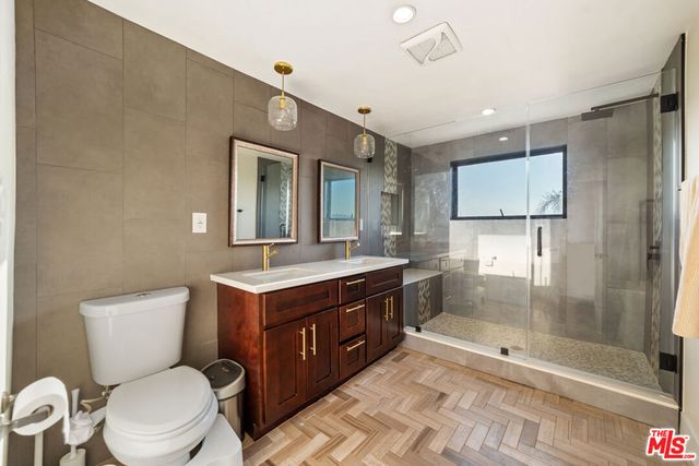 3469 Glenalbyn Drive, Los Angeles, CA 90065