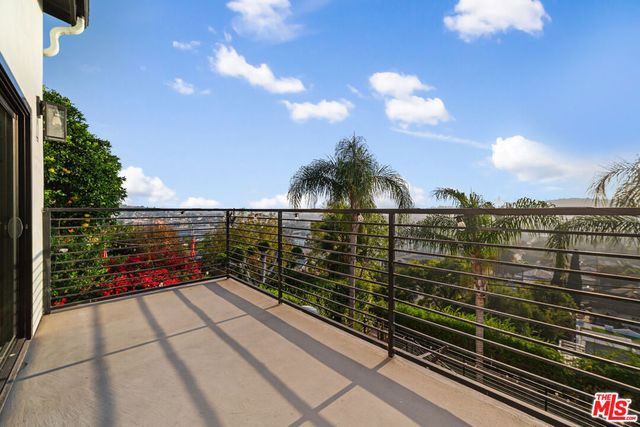 3469 Glenalbyn Drive, Los Angeles, CA 90065