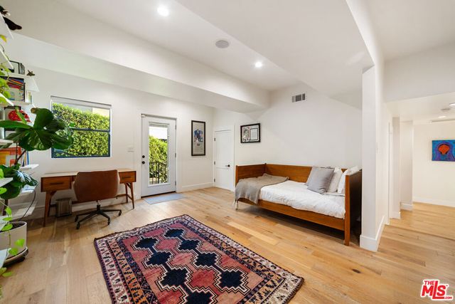 3469 Glenalbyn Drive, Los Angeles, CA 90065