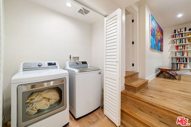 3469 Glenalbyn Drive, Los Angeles, CA 90065