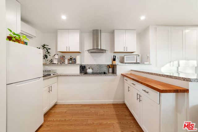 3469 Glenalbyn Drive, Los Angeles, CA 90065