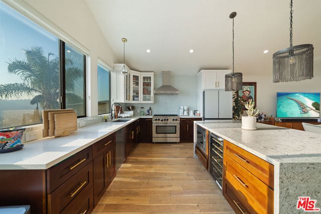 3469 Glenalbyn Drive, Los Angeles, CA 90065