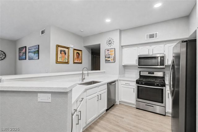 3400 Cabana Drive 1083, Las Vegas, NV 89122