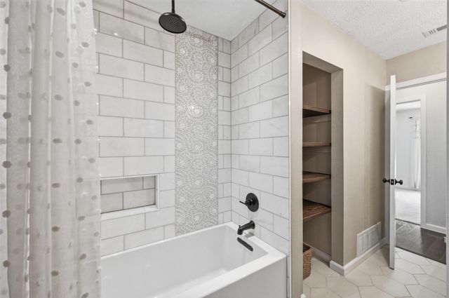 1020 Cedar Trail Drive, Cedar Hill, TX 75104