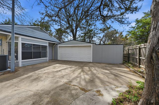 1020 Cedar Trail Drive, Cedar Hill, TX 75104