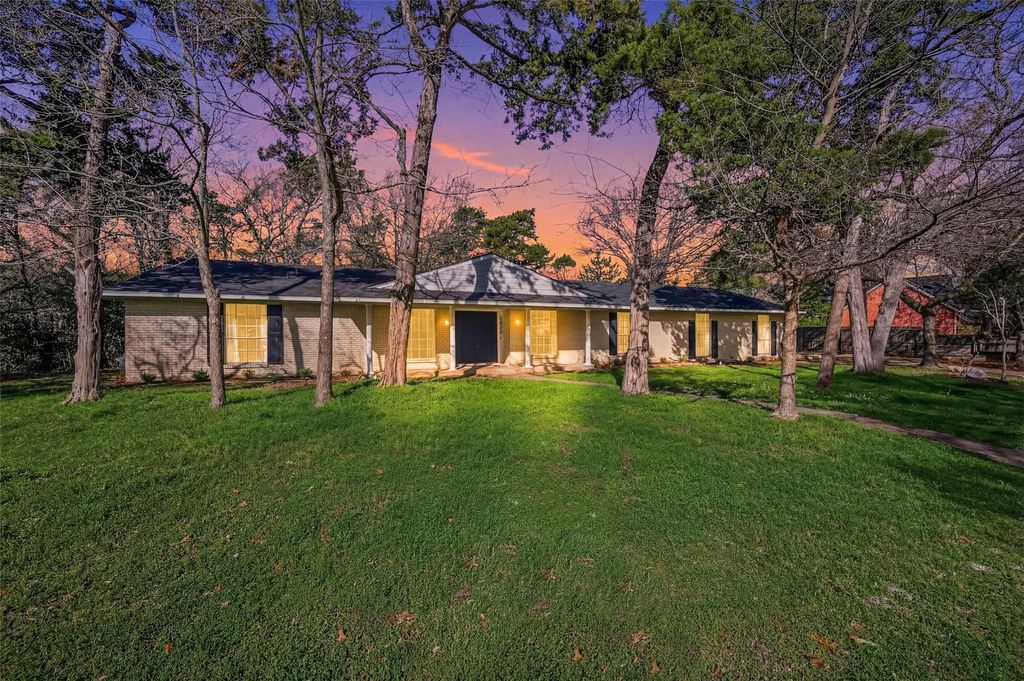 1020 Cedar Trail Drive, Cedar Hill, TX 75104