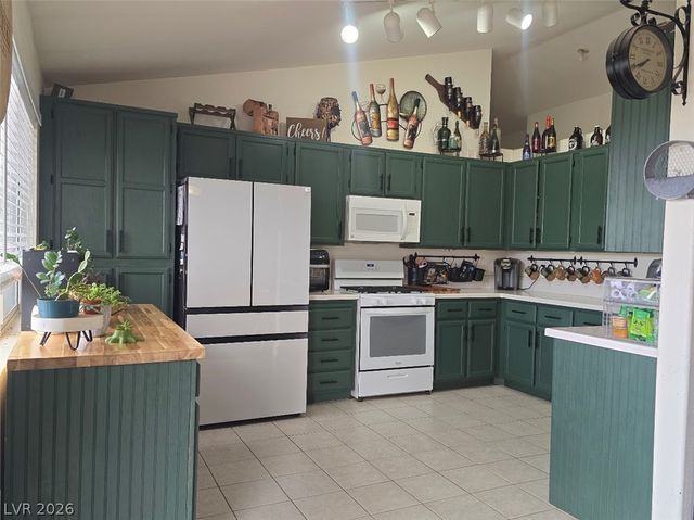 217 Red Coral Drive, Henderson, NV 89002