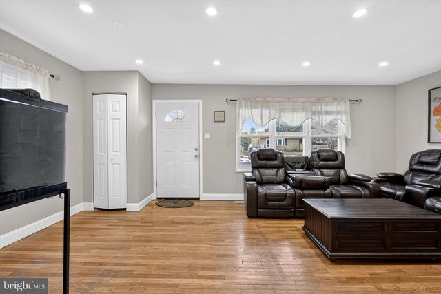 404 TAMARA CIR, Newark, DE 19711