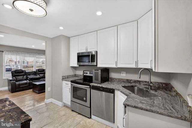 404 TAMARA CIR, Newark, DE 19711