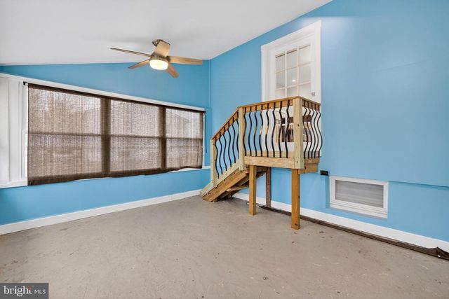 404 TAMARA CIR, Newark, DE 19711