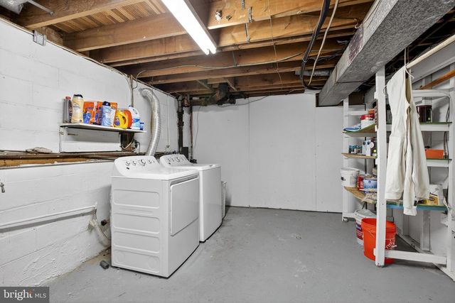 404 TAMARA CIR, Newark, DE 19711