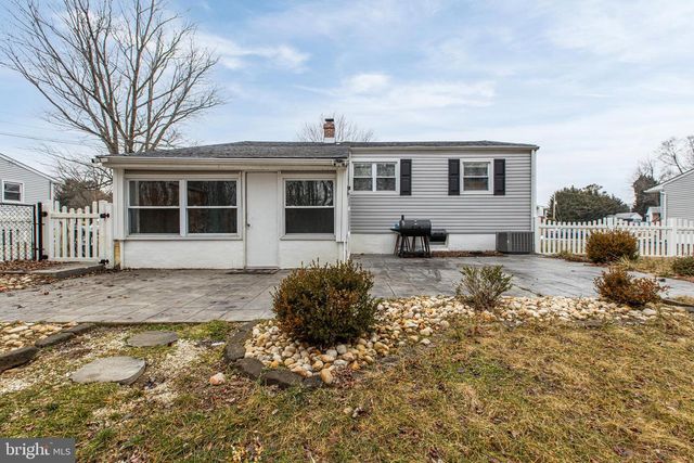 404 TAMARA CIR, Newark, DE 19711