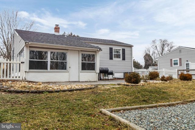 404 TAMARA CIR, Newark, DE 19711