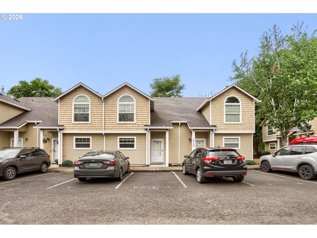 19155 Se YAMHILL St 17, Portland, OR 97233