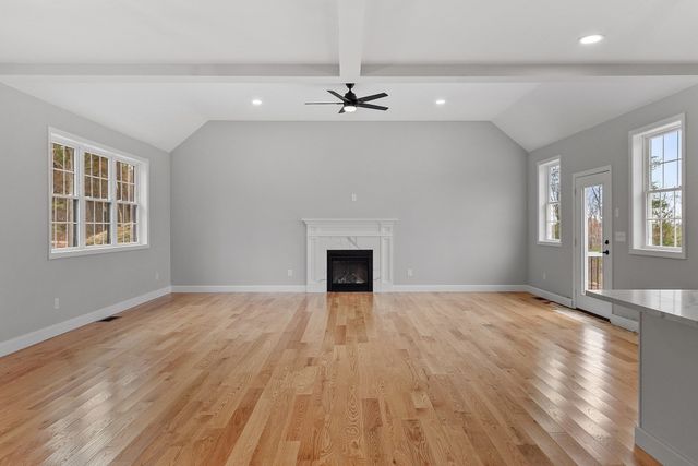 71 Willard, Ashburnham, MA 01430