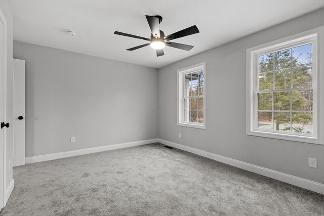 71 Willard, Ashburnham, MA 01430