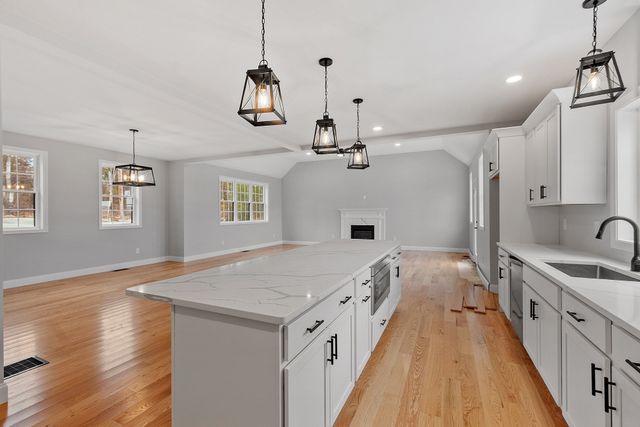 71 Willard, Ashburnham, MA 01430