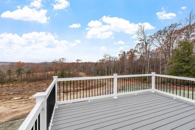 71 Willard, Ashburnham, MA 01430
