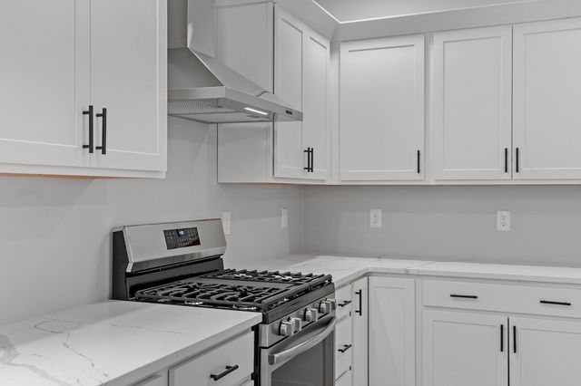71 Willard, Ashburnham, MA 01430
