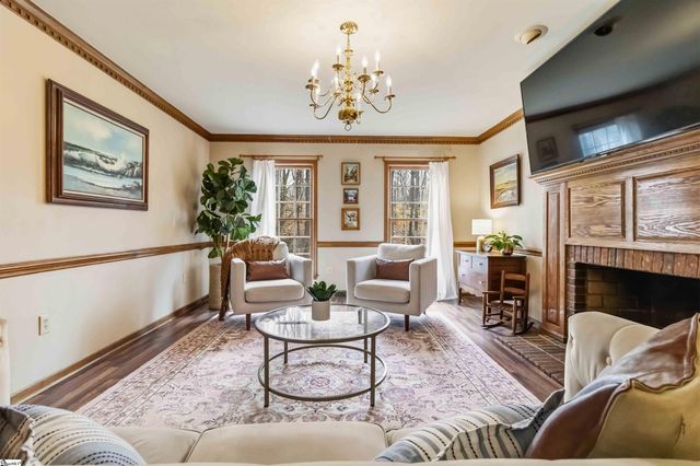 1000 Willow Branch Drive, Simpsonville, SC 29680