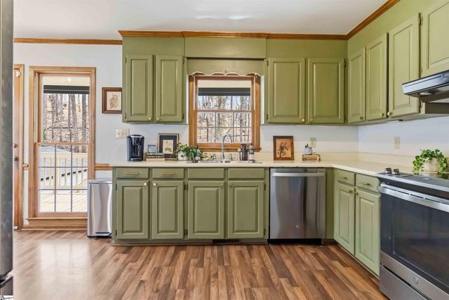 1000 Willow Branch Drive, Simpsonville, SC 29680