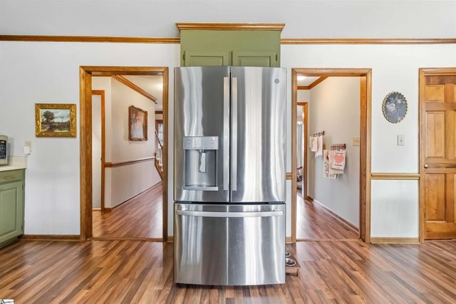 1000 Willow Branch Drive, Simpsonville, SC 29680