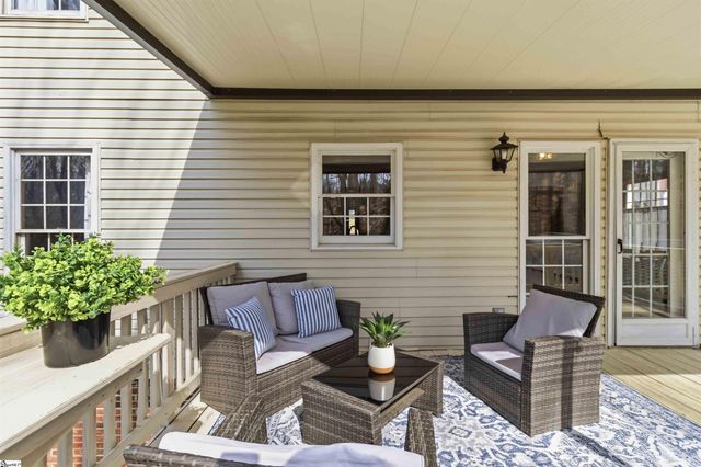 1000 Willow Branch Drive, Simpsonville, SC 29680