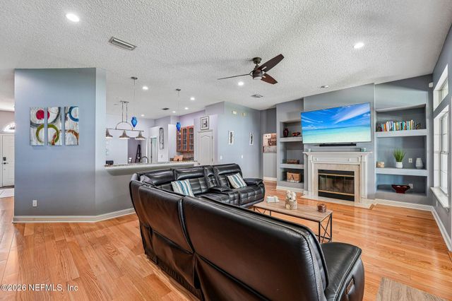 4971 GRAND LAKES Drive N, Jacksonville, FL 32258