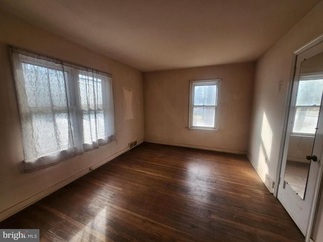 336 ELM AVE, Glenside, PA 19038