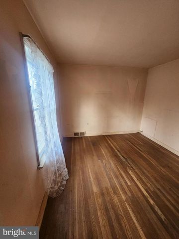 336 ELM AVE, Glenside, PA 19038