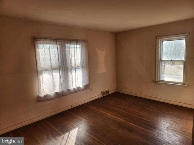 336 ELM AVE, Glenside, PA 19038