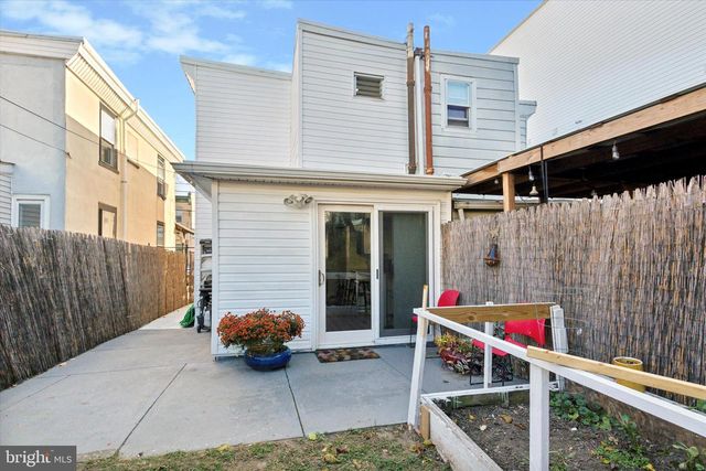 2616 CORAL STREET, Philadelphia, PA 19125