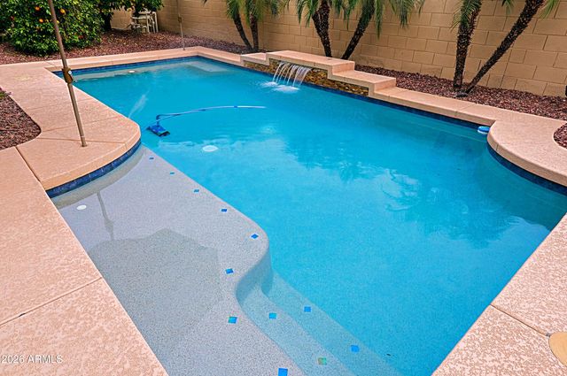 2323 N 163RD Drive, Goodyear, AZ 85395