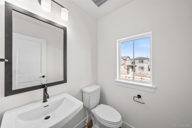 8735 Whiteclover Street, Littleton, CO 80125