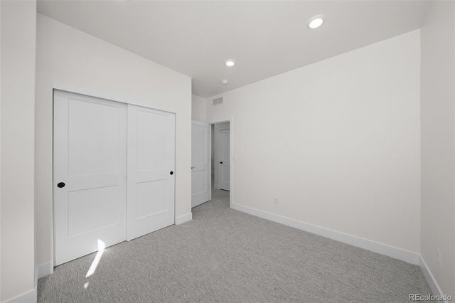 8735 Whiteclover Street, Littleton, CO 80125