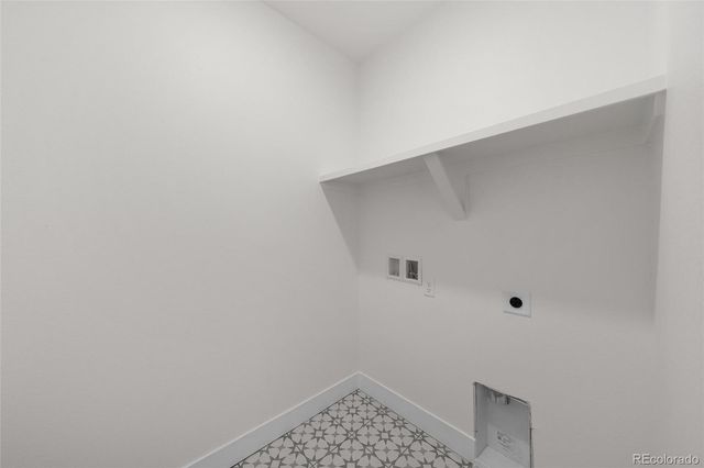 8735 Whiteclover Street, Littleton, CO 80125