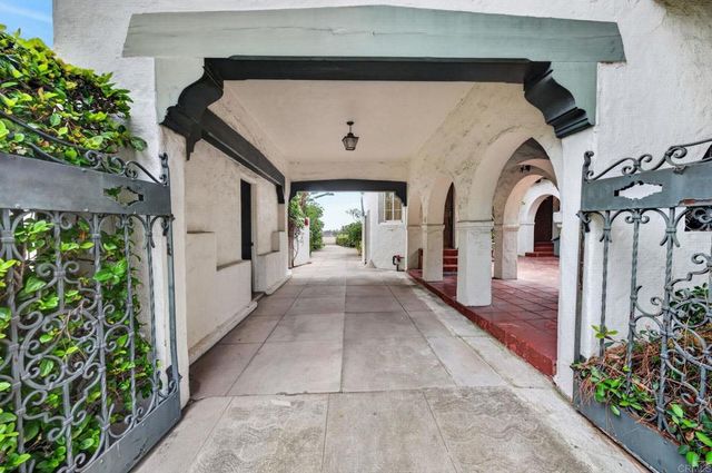 2798 McConnel, Other, CA 90064