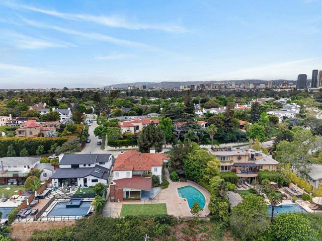 2798 McConnel, Other, CA 90064