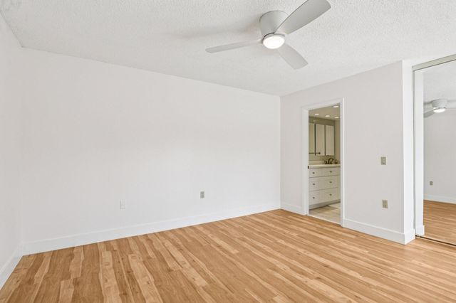 2911 SW 22nd Circle 37b, Delray Beach, FL 33445