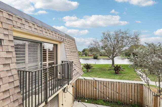 2911 SW 22nd Circle 37b, Delray Beach, FL 33445