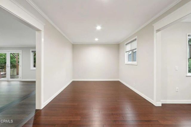 1255 Oak Circle Drive, Glendale, CA 91208