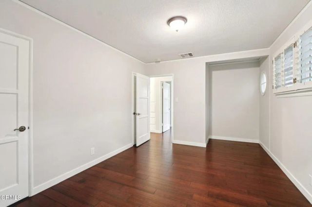 1255 Oak Circle Drive, Glendale, CA 91208