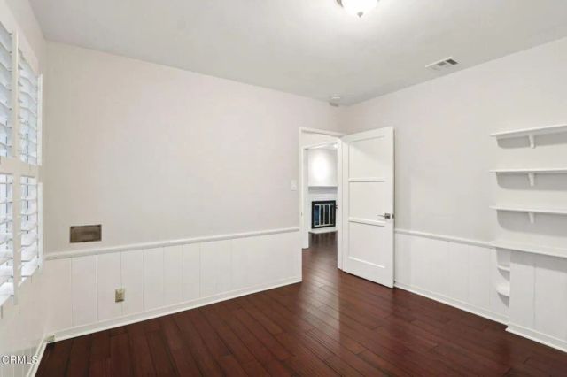 1255 Oak Circle Drive, Glendale, CA 91208